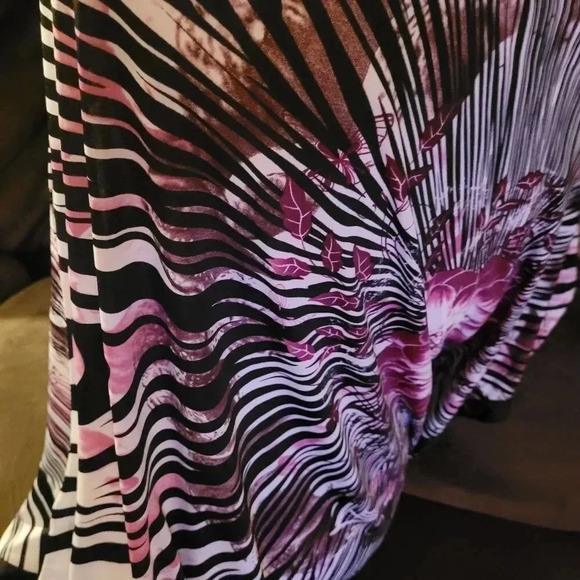 Ladies‎ Shawl NEW W/O tags - Picture 7 of 11